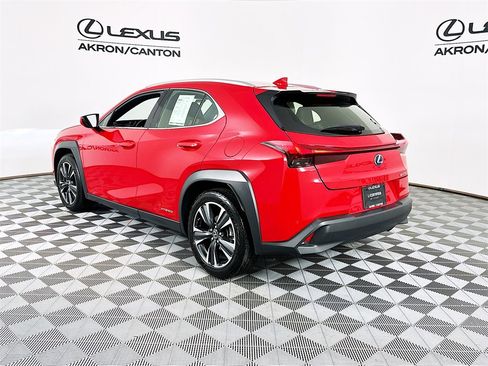 Used 2021 Lexus UX 250h w/ Premium Package image 7