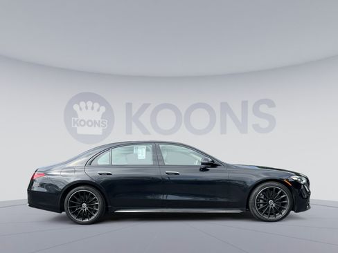 Used 2023 Mercedes-Benz S 580 4MATIC Sedan image 12