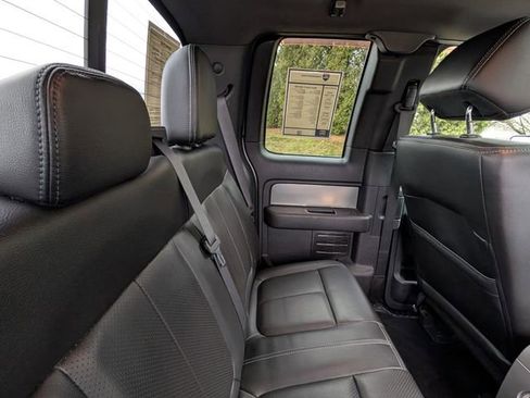 Used 2014 Ford F150 FX4 w/ Equipment Group 402A Luxury AWD/4WD image 28