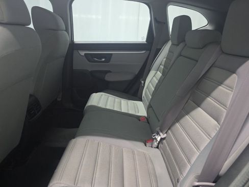 Used 2017 Honda CR-V LX image 9
