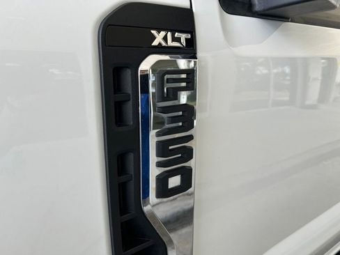 Used 2025 Ford F350 XLT w/ FX4 Off-Road Package AWD/4WD image 13