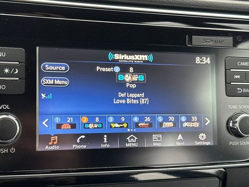 Used 2019 Nissan Leaf SV w/ SV All Weather Package image 22