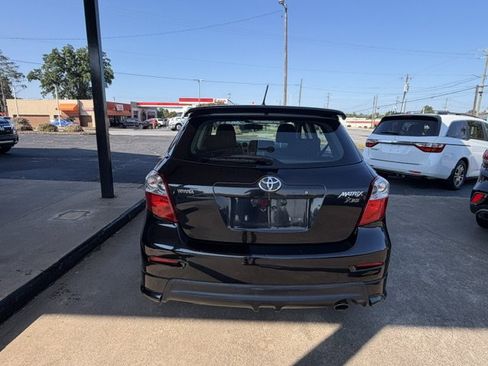 Used 2009 Toyota Matrix XRS FWD image 6