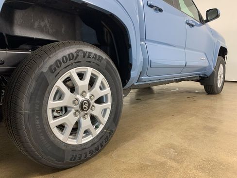 New 2026 Toyota Tacoma SR5 AWD/4WD image 9