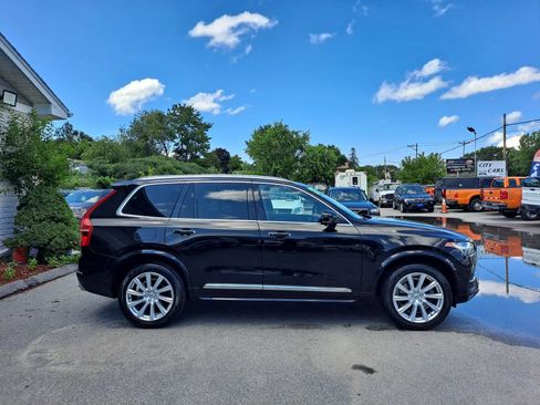 Used 2017 Volvo XC90 T6 Inscription w/ Vision Package AWD/4WD image 4
