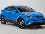 Used 2019 Toyota C-HR XLE image 4