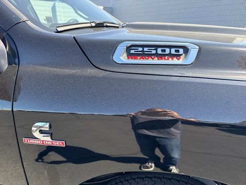 New 2025 RAM 2500 Big Horn image 5