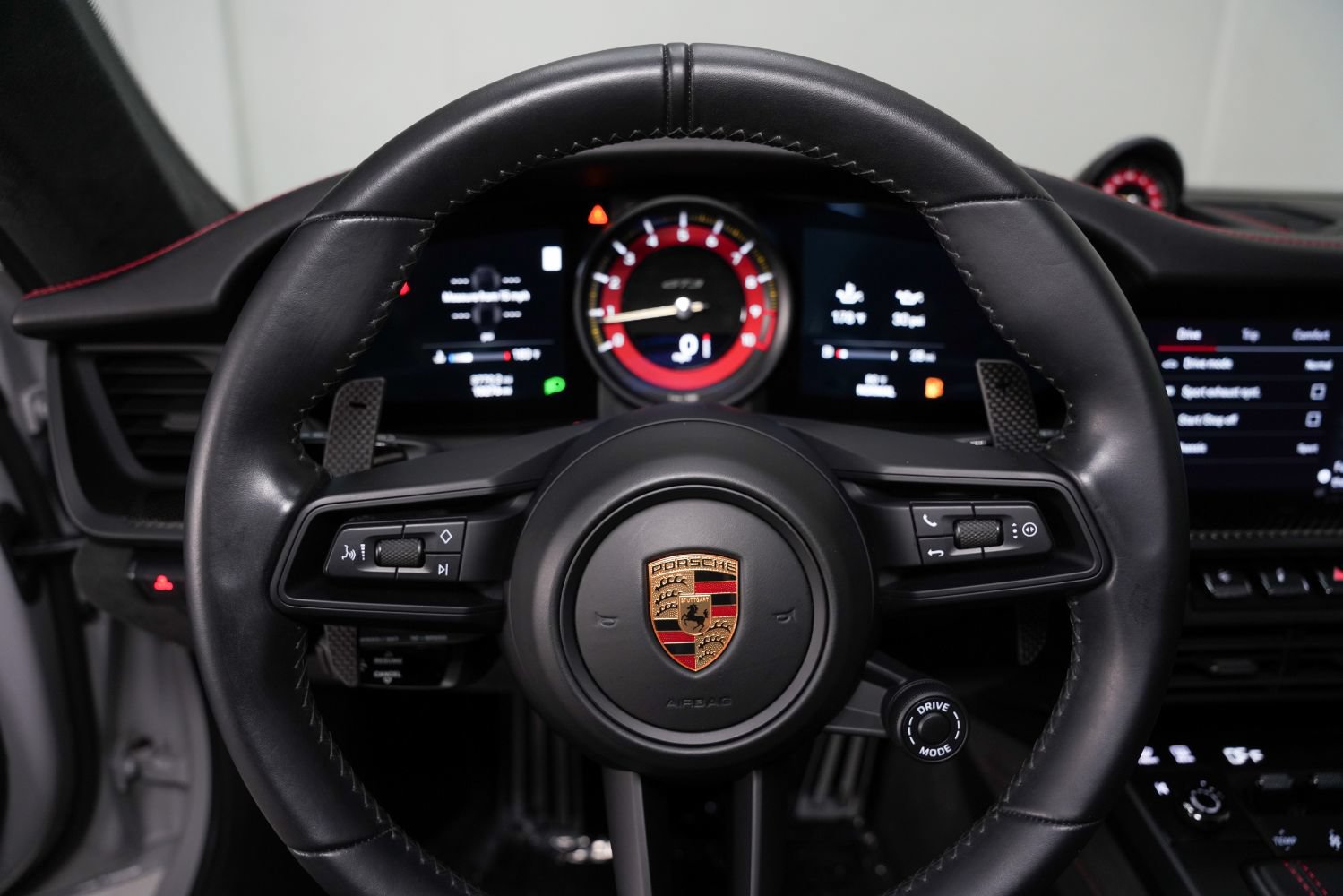 Used 2022 Porsche 911 GT3 RWD image 48