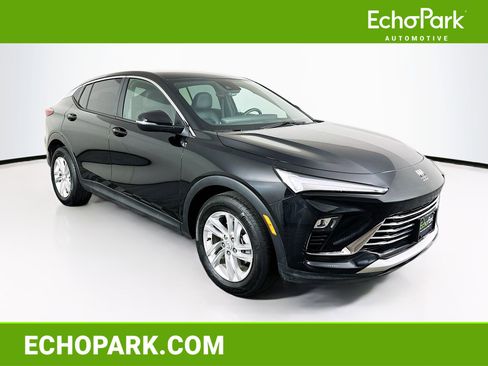 Used 2025 Buick Envista Preferred w/ Convenience I Package FWD image 1