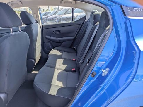 Used 2025 Nissan Sentra SV FWD image 12