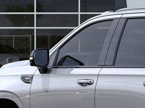 New 2026 GMC Yukon AT4 w/ AT4 Premium Plus Package AWD/4WD image 12