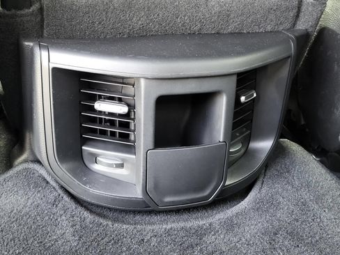 Used 2024 RAM 3500 Tradesman w/ Chrome Appearance Group AWD/4WD image 12