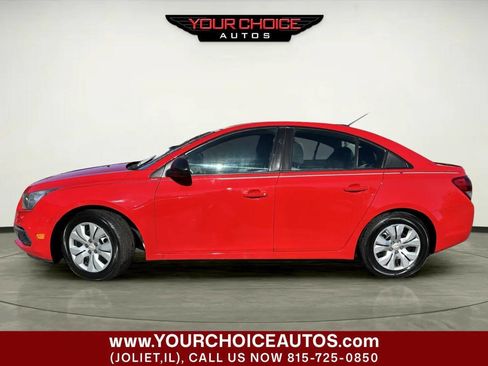 Used 2016 Chevrolet Cruze LS image 2