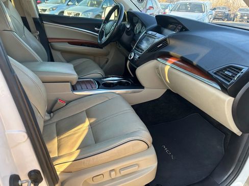 Used 2018 Acura MDX FWD w/ Advance Package image 36