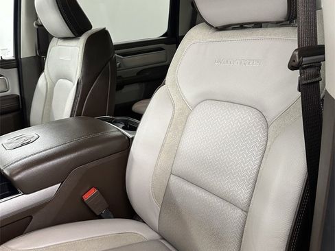 Used 2025 RAM 1500 Laramie image 14