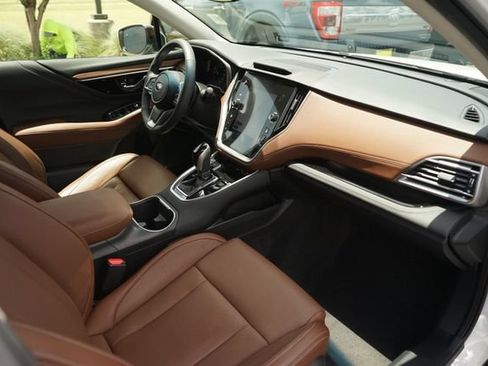 Used 2021 Subaru Outback Touring w/ Popular Package #2 AWD/4WD image 18