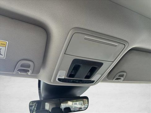 Used 2023 Honda Pilot Elite image 29