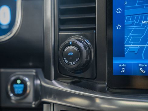 Used 2023 Ford F150 Lariat w/ Equipment Group 502A High image 32