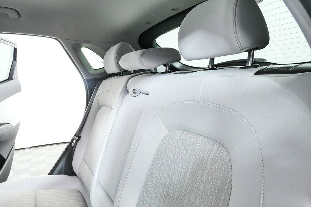 Used 2022 Hyundai Kona SEL FWD image 18