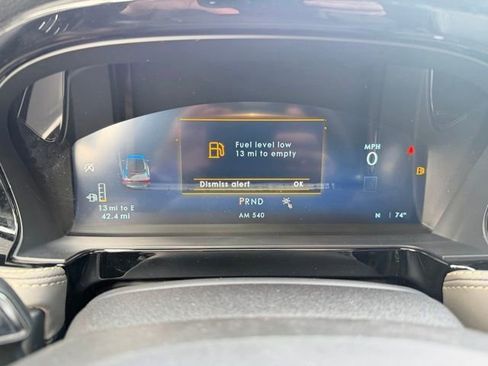 New 2026 Lincoln Corsair Premiere image 18