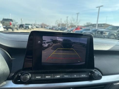 Used 2024 Kia Forte LXS image 11