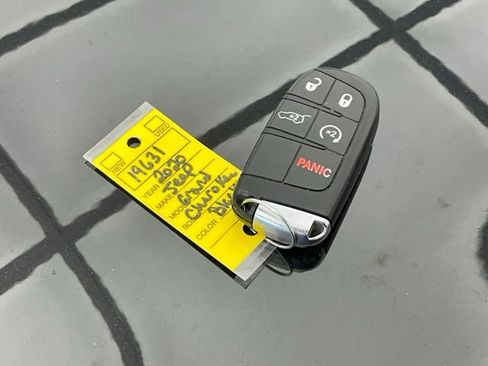 Used 2020 Jeep Grand Cherokee SRT AWD/4WD image 26