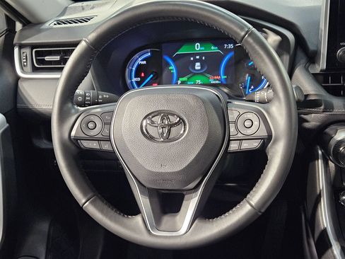 Used 2024 Toyota RAV4 XLE Premium AWD/4WD image 27