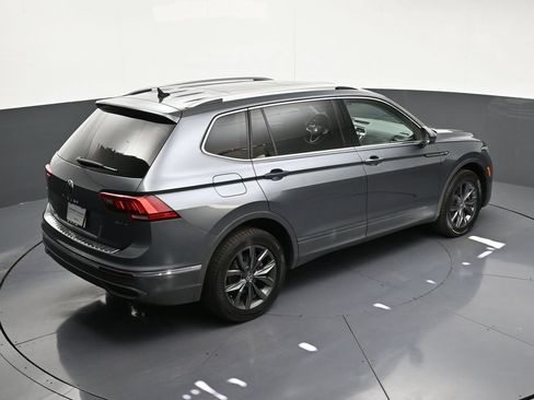 Used 2022 Volkswagen Tiguan SE AWD/4WD image 20