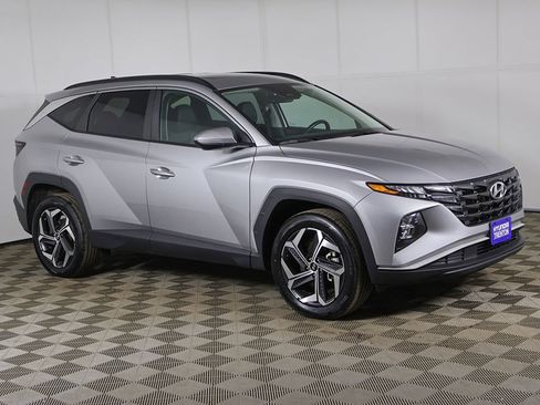 Used 2023 Hyundai Tucson SEL w/ Convenience Package AWD/4WD image 2