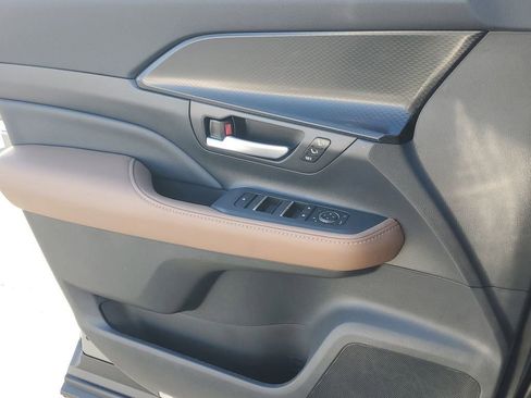 New 2026 Toyota Grand Highlander MAX Platinum image 29