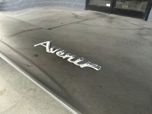 Used 2025 Buick Enclave Avenir w/ Super Cruise Package image 4