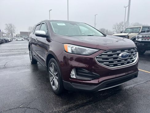 Used 2023 Ford Edge Titanium w/ Class II Trailer Tow Package image 4