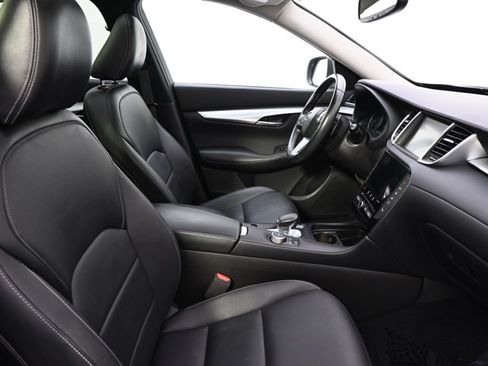 Used 2019 INFINITI QX50 Luxe w/ Cargo Package AWD/4WD image 13