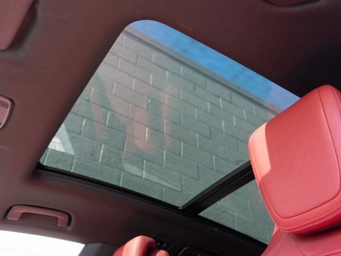 Certified 2024 Porsche Macan 4 Electric image 31