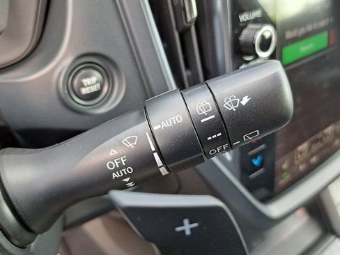 Used 2025 Subaru Forester Limited w/ Protection Package (1PH) image 11