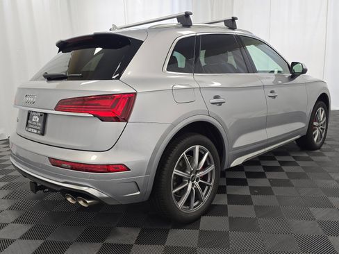Used 2025 Audi SQ5 Premium Plus w/ Premium Plus Package image 6
