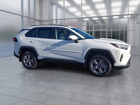 New 2025 Toyota RAV4 XLE image 6