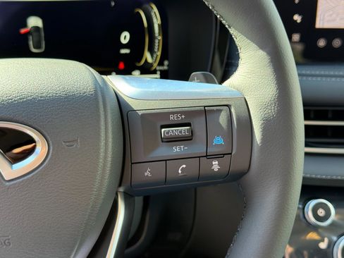 New 2026 INFINITI QX60 Luxe w/ Cargo Package image 9