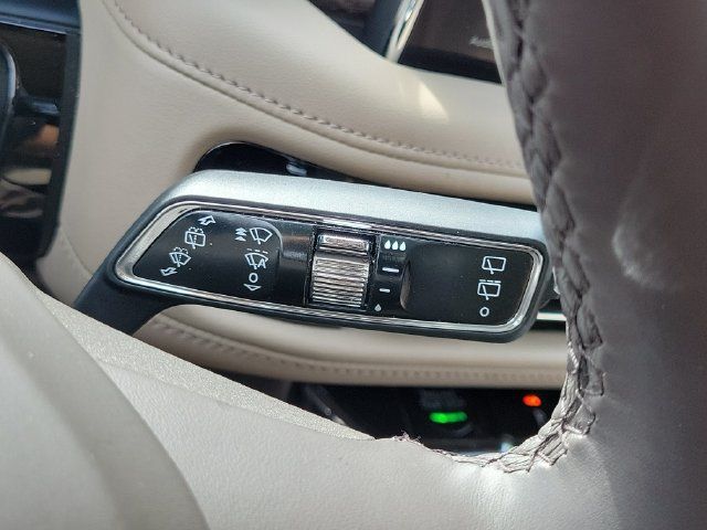Used 2023 Lincoln Nautilus Reserve FWD image 15