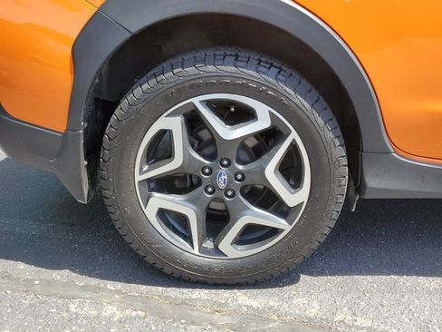 Used 2019 Subaru Crosstrek 2.0i Limited w/ Moonroof Package AWD/4WD image 5