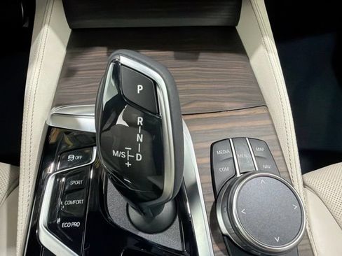 Certified 2023 BMW 540i xDrive w/ M Sport Package AWD/4WD image 42