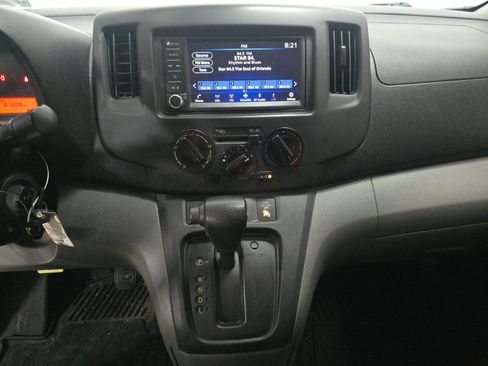 Used 2020 Nissan NV200 S image 14