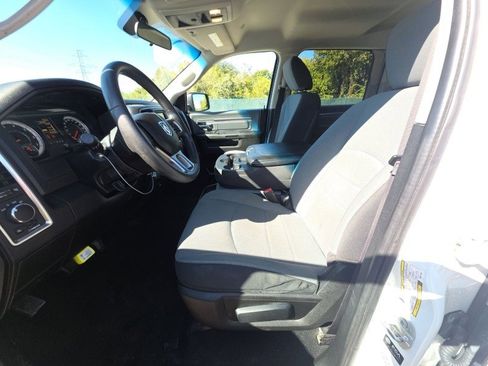 Used 2021 RAM 1500 Classic SLT image 26