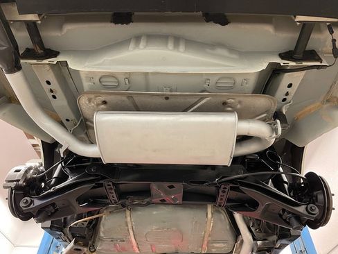 Used 1991 Cadillac Allante image 21