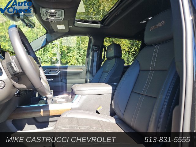 Used 2026 Chevrolet Silverado 1500 High Country AWD/4WD image 23