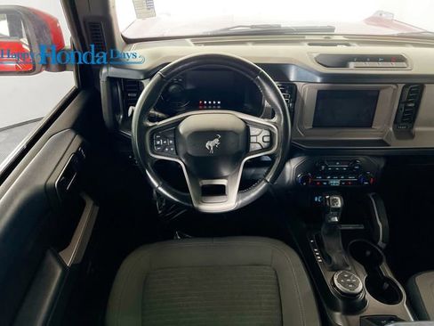 Used 2023 Ford Bronco Outer Banks image 28