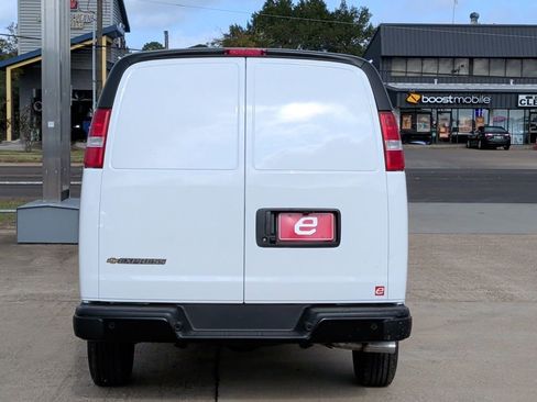 New 2025 Chevrolet Express 2500 w/ Safety Package RWD image 7