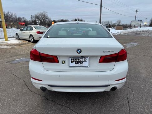 Used 2018 BMW 530e xDrive image 6