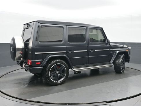Used 2017 Mercedes-Benz G 63 AMG 4MATIC image 3