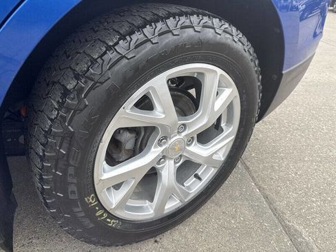 Used 2019 Chevrolet Equinox Premier image 12